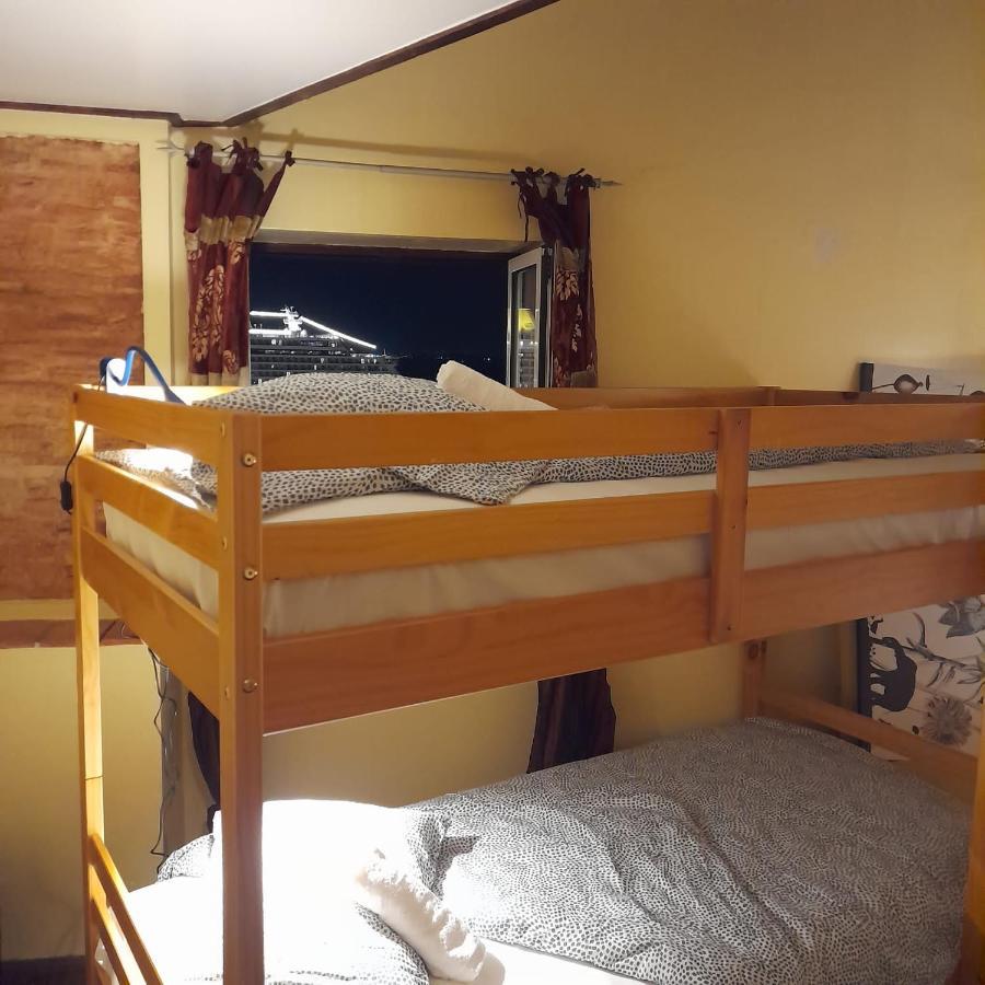 Pequeno Hostel Лісабон Екстер'єр фото